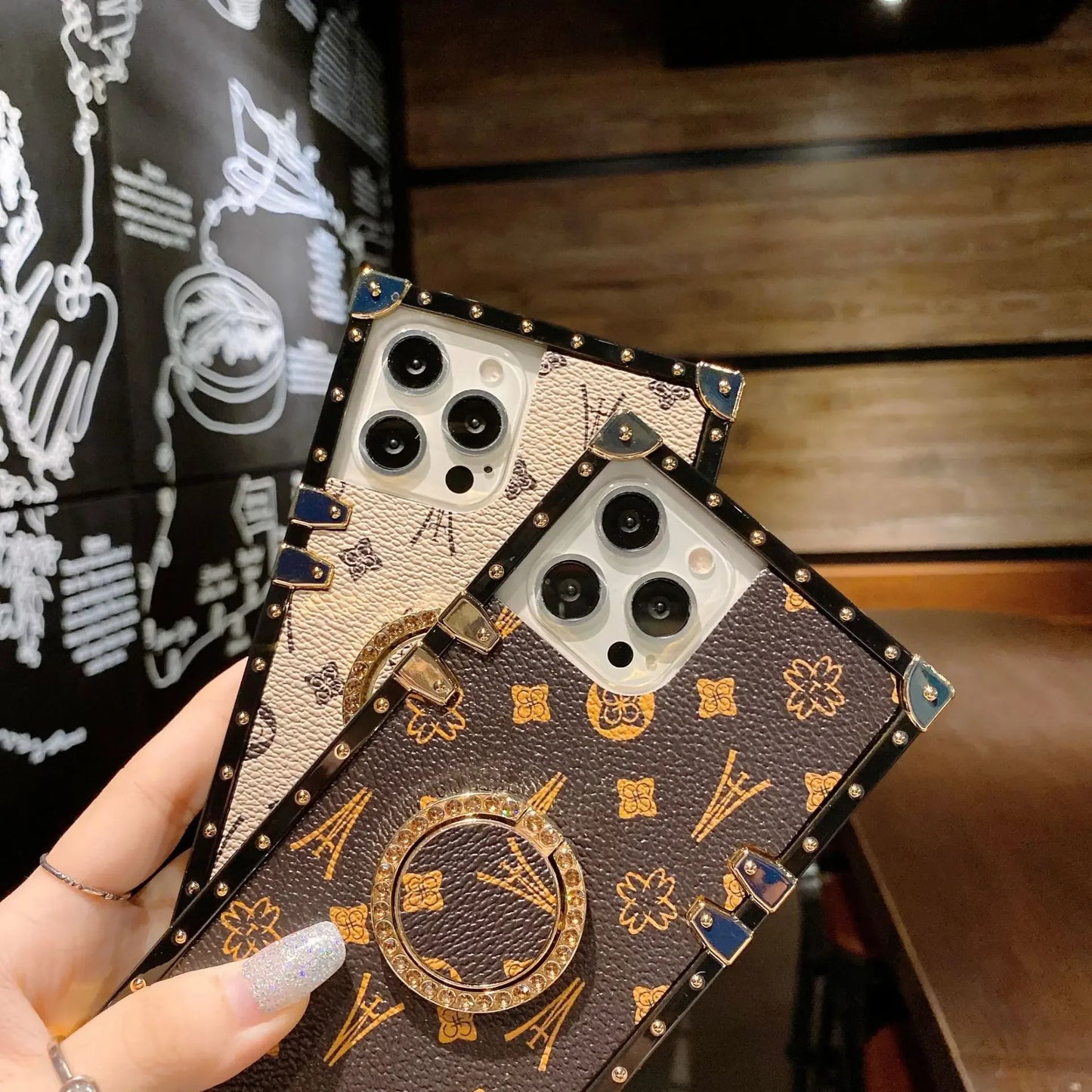 Leather Patterned iPhone Case with Ring Holder - Vélanoworld