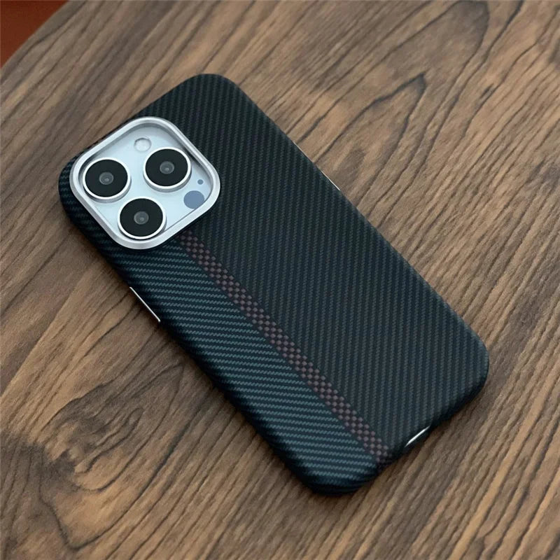 Carbon Fibre MagSafe Case - Vélanoworld
