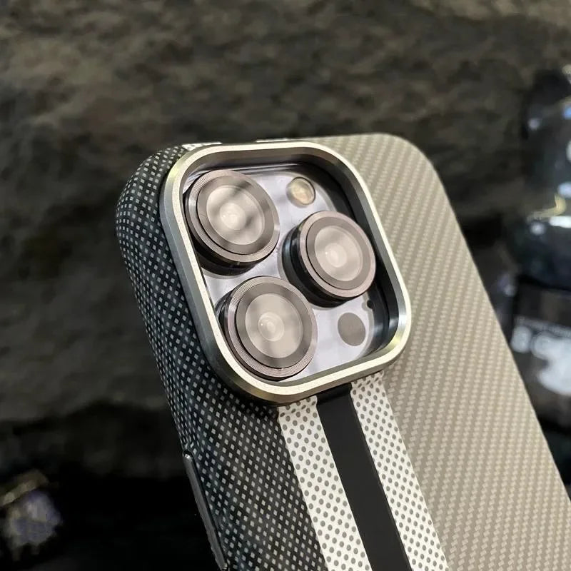 Carbon Fibre MagSafe Case - Vélanoworld