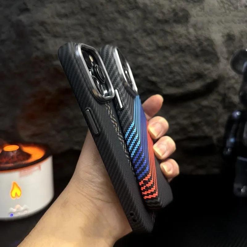 Carbon Fibre MagSafe Case - Vélanoworld