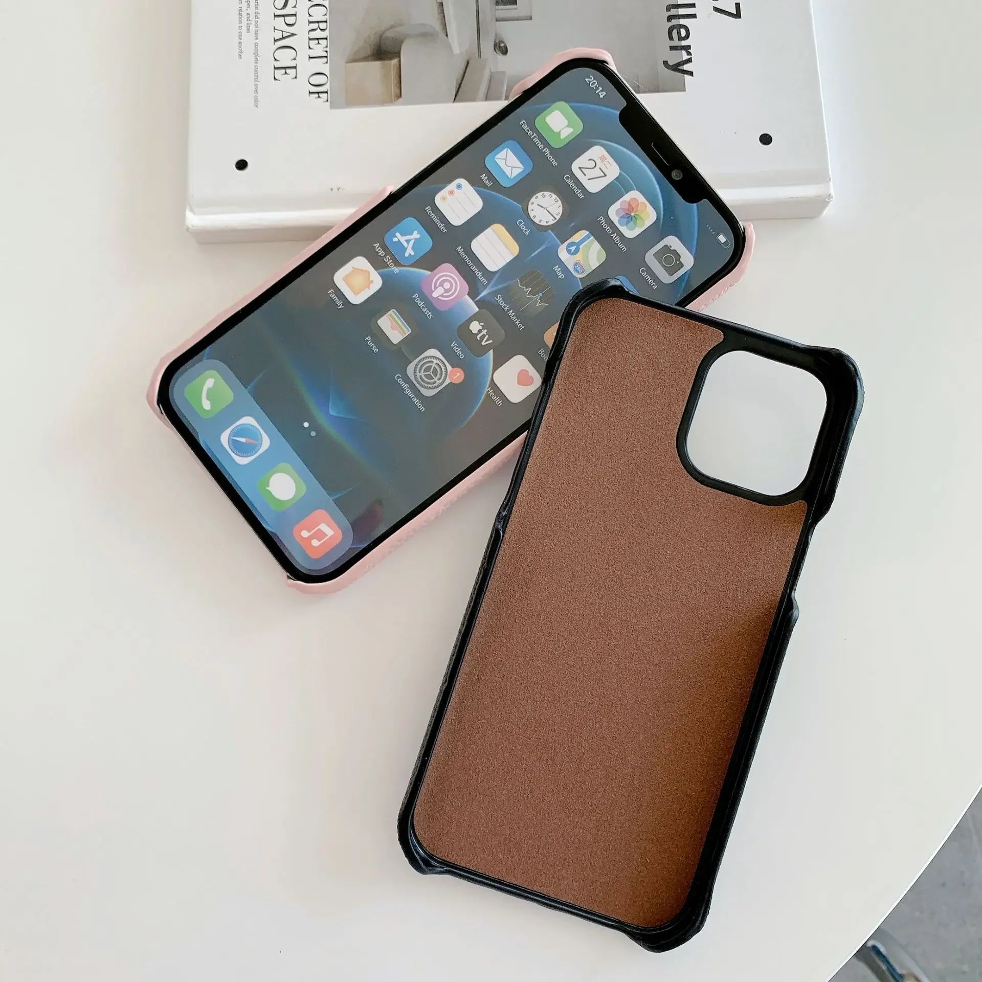 Personalised Initial Leather Case - Vélanoworld