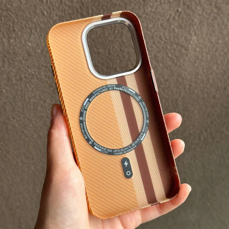 Carbon Fibre MagSafe Case - Vélanoworld