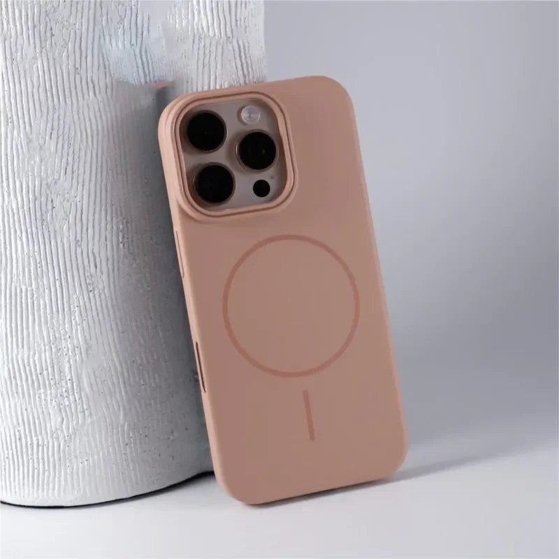 MagSafe iPhone Case - Vélanoworld