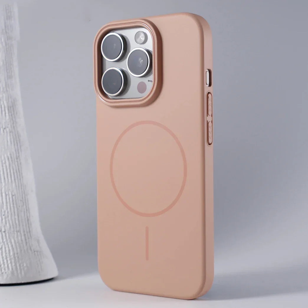 MagSafe iPhone Case - Vélanoworld