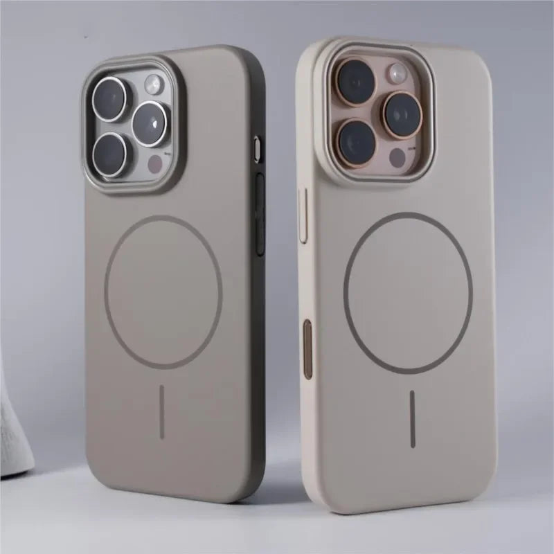 MagSafe iPhone Case - Vélanoworld