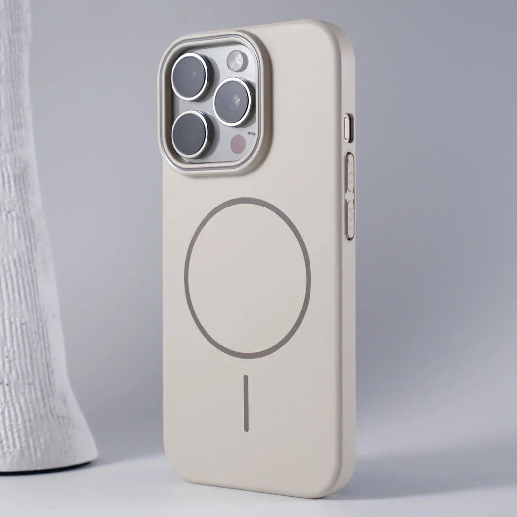 MagSafe iPhone Case - Vélanoworld
