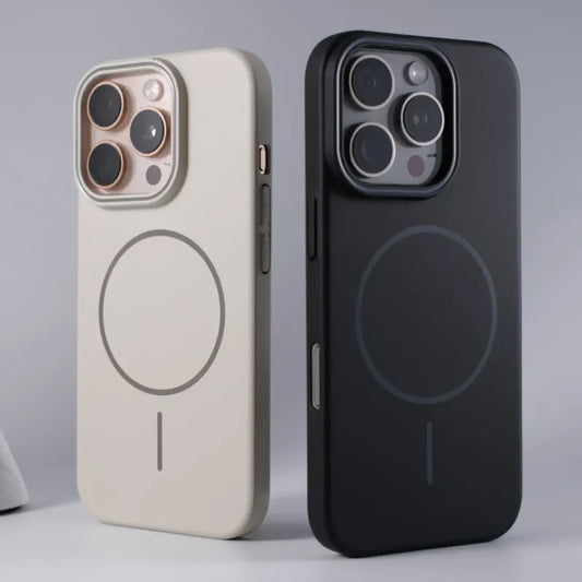 MagSafe iPhone Case - Vélanoworld