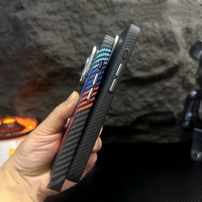 Carbon Fibre MagSafe Case - Vélanoworld