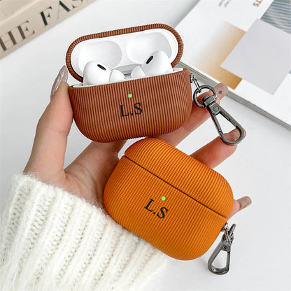 Luxury Personalised Leather AirPods Case with Keyring – Laser-Engraved Lettering & Stripe Design - Vélanoworld