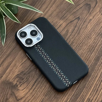 Geometric Twill Carbon Fiber MagSafe Case