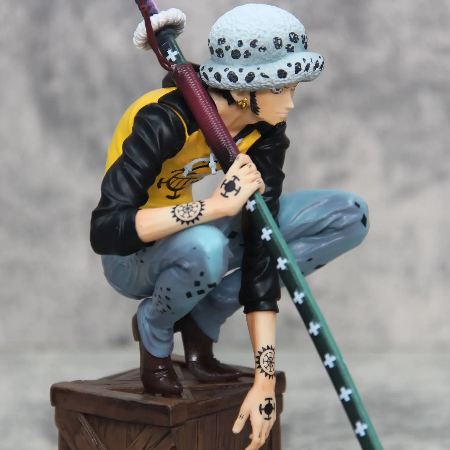 21cm/8.2inch One Piece Trafalgar D. Water Law Action Figure