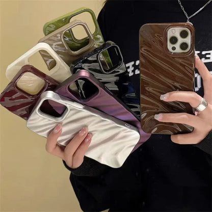 Luxury 3D Wavy Silicone Phone Case